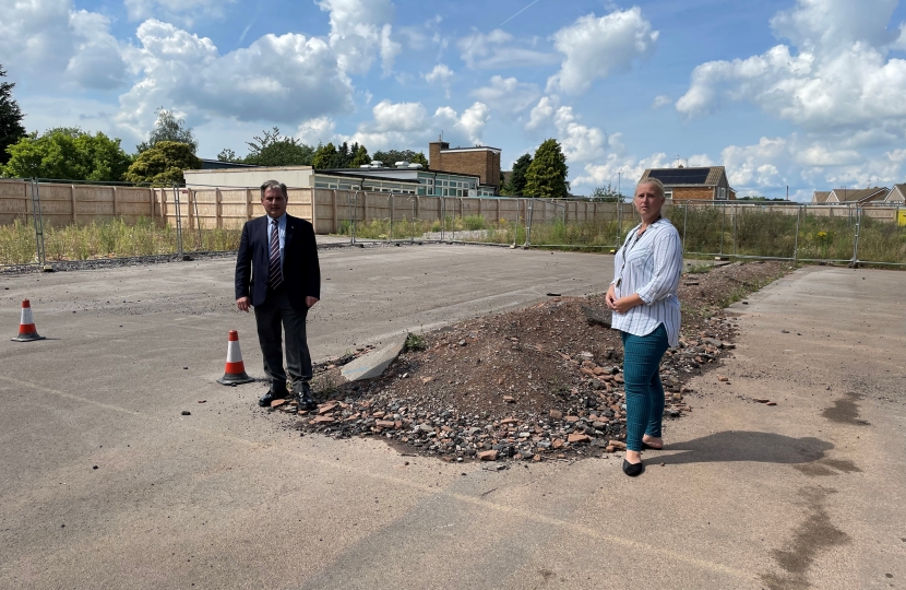 Jack Lopresti MP and head teacher Carol Bond